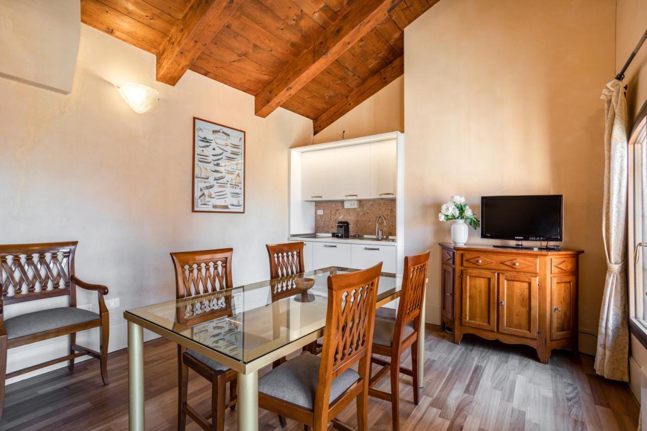Molino Stucky Residence Suites Venesia Bagian luar foto