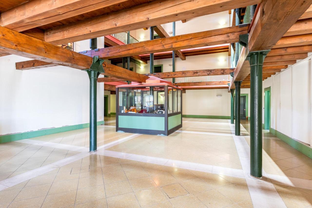 Molino Stucky Residence Suites Venesia Bagian luar foto